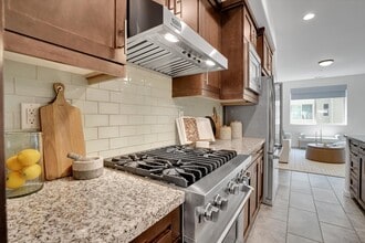 1512 W Artesia Sq in Gardena, CA - Building Photo - Building Photo