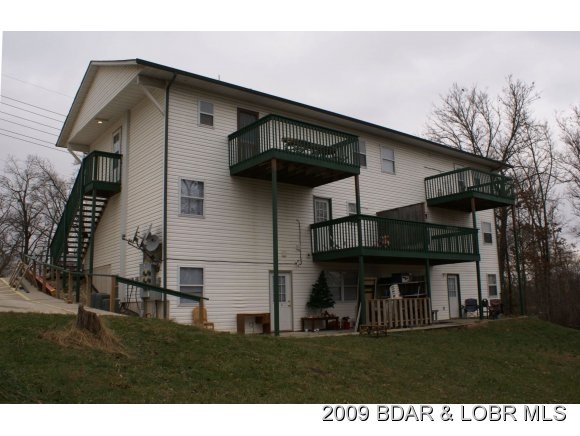 40 Wood River Rd in Lake Ozark, MO - Foto de edificio