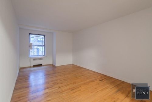 340 E 53rd St-Unit -4C in New York, NY - Building Photo