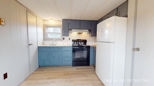 513 Main St, Unit 11-11C-W in Vassalboro, ME - Foto de edificio - Building Photo