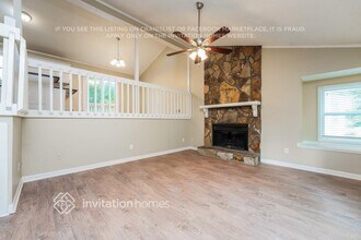 2742 Mountbery Dr in Snellville, GA - Foto de edificio - Building Photo