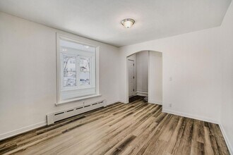 2630 14th Ave S in Minneapolis, MN - Foto de edificio - Building Photo