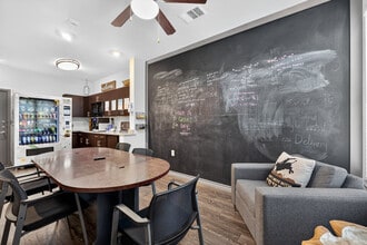 Cherry Street | Student Housing in College Station, TX - Building Photo - Interior Photo