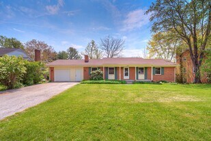 507 Stonegate Dr in Blacksburg, VA - Building Photo