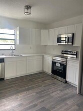 4100 SW 19th St in West Park, FL - Building Photo - Building Photo