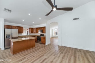 1706 E Windsong Dr in Phoenix, AZ - Building Photo - Building Photo