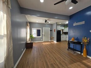 1047 Ralston St in Gary, IN - Foto de edificio - Building Photo