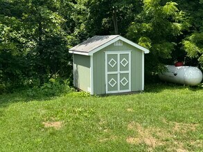 1027 Morgan Ross Rd in Hamilton, OH - Building Photo - Building Photo