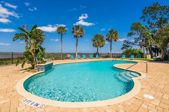 The Reserve at St. Johns River in Jacksonville, FL - Foto de edificio - Building Photo