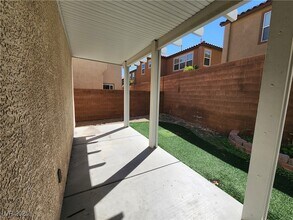 7167 Mineral Park Ave in Las Vegas, NV - Building Photo - Building Photo