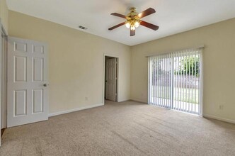 1689 Southpointe Dr in Yuba City, CA - Building Photo - Building Photo