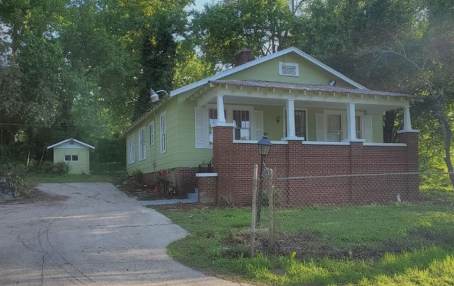 3515 Carver Ave SW in Birmingham, AL - Building Photo - Building Photo