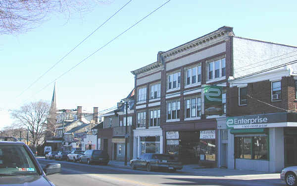 8113 - 8119 Frankford Ave in Philadelphia, PA - Foto de edificio