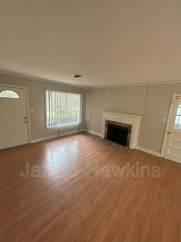 3575 N Wareingwood Dr in Montgomery, AL - Building Photo - Building Photo