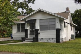 2567 15th Ave N in St. Petersburg, FL - Building Photo