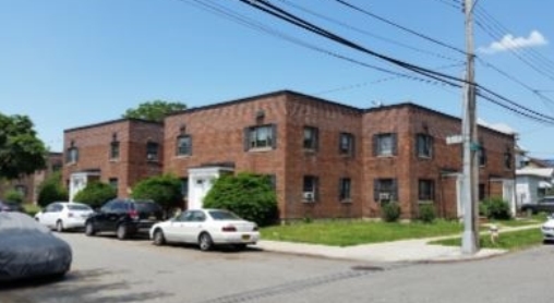 21889 98th Ave in Queens Village, NY - Building Photo