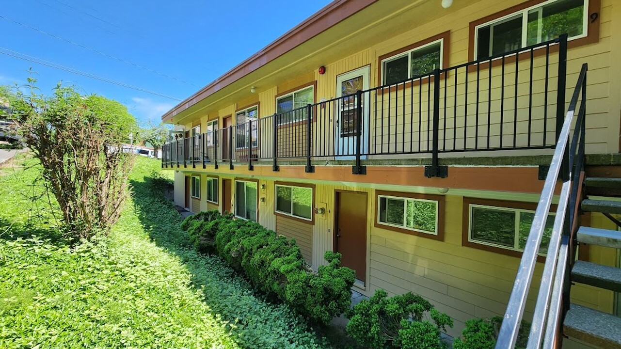 930 SW Gibbs St-Unit -11 in Portland, OR - Building Photo