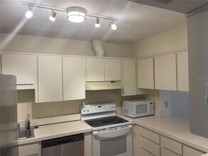 1200 Tarpon Woods Blvd in Palm Harbor, FL - Building Photo - Building Photo