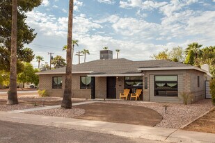 2545 E Turney Ave in Phoenix, AZ - Building Photo