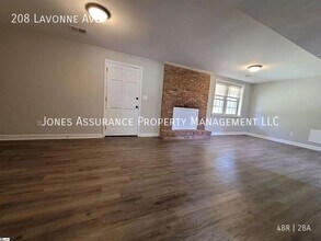 208 Lavonne Ave in Easley, SC - Building Photo - Building Photo
