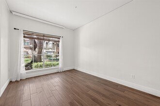 14707 Barryknoll Ln in Houston, TX - Building Photo - Building Photo