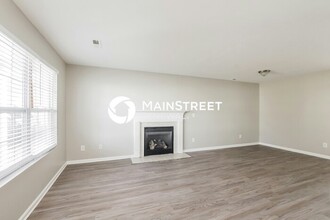 1803 Long Paw Ln in Charlotte, NC - Building Photo - Building Photo