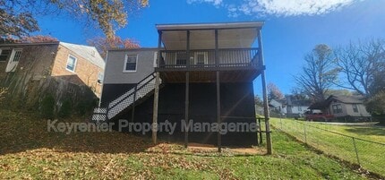 326 Westwood Blvd in Staunton, VA - Building Photo - Building Photo