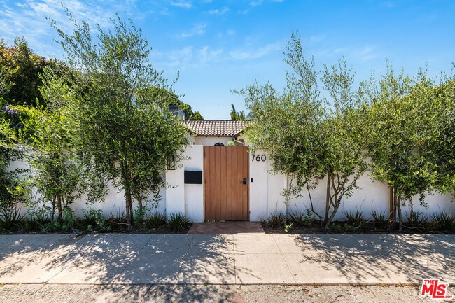 760 Indiana Ave in Los Angeles, CA - Building Photo - Building Photo