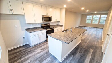 229 Kennerly Ave in Mooresville, NC - Building Photo - Building Photo