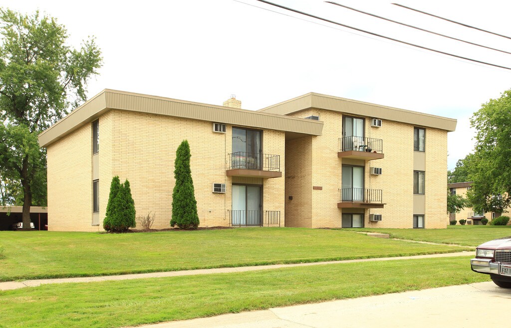 Maple Park Apartments Maple Heights, OH Apartments For Rent