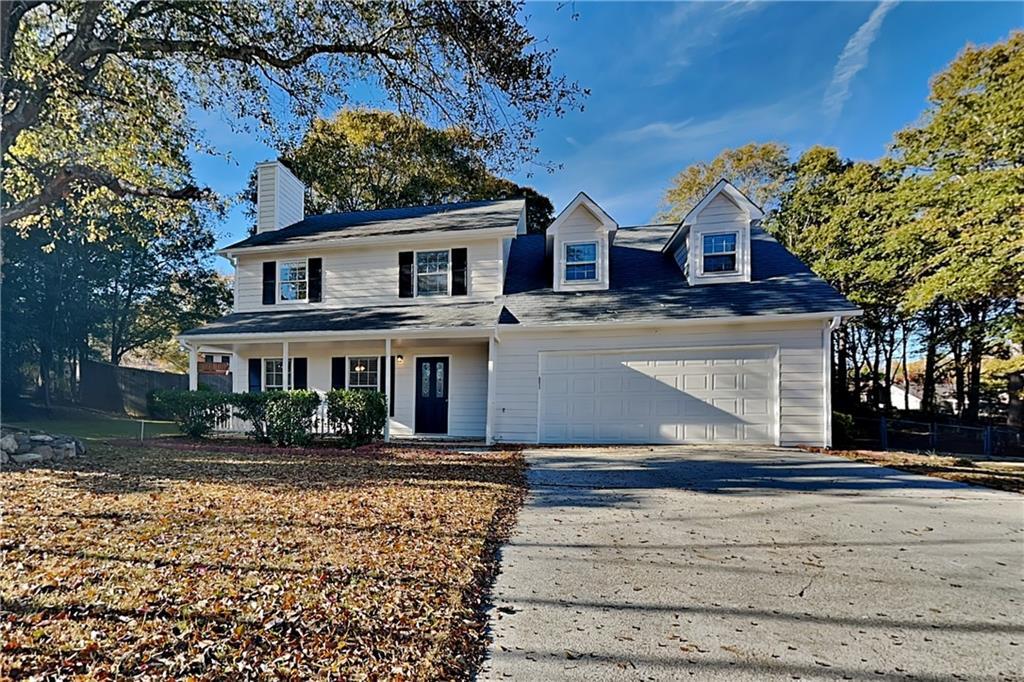 4214 Fiddlers Bend in Loganville, GA - Building Photo