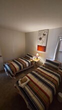 102 Bertha Cir in Indian Head, MD - Foto de edificio - Building Photo