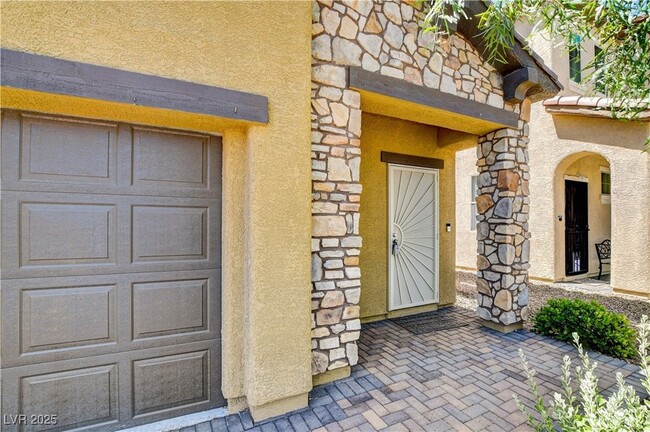 8983 Melridge Rd in Las Vegas, NV - Building Photo - Building Photo