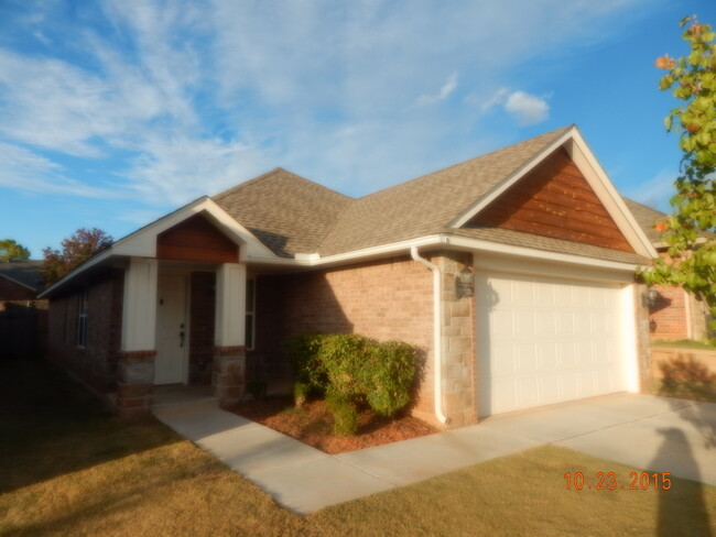 property at 2325 Golden Ln