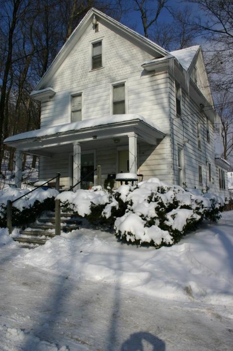 926 Davis St in Kalamazoo, MI - Foto de edificio