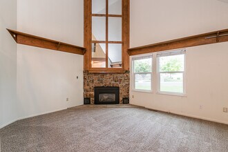 9010 Zephyr Ct in Westminster, CO - Building Photo - Building Photo