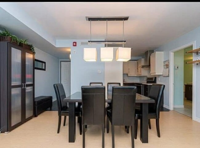 5445 De La Villa-Saint-Vincent Av in Québec, QC - Building Photo - Building Photo