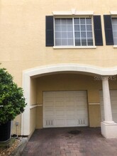 108 Beach Haven Ln in Tampa, FL - Building Photo - Building Photo