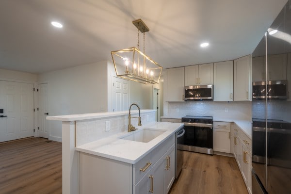 property at 3309 Niagara Dr