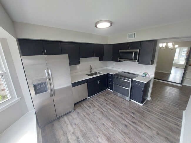 804 Biltmore Dr in Virginia Beach, VA - Building Photo - Building Photo