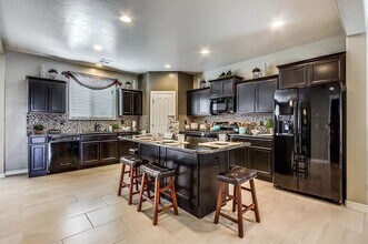 12122 Chapel Hill Rd in Horizon City, TX - Building Photo - Building Photo