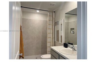 149 NE 3rd St in Florida City, FL - Building Photo - Building Photo