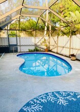 12533 Woodmill Dr in Palm Beach Gardens, FL - Foto de edificio - Building Photo