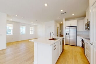 8421 Gabrielino Ct in Rancho Cucamonga, CA - Building Photo - Building Photo