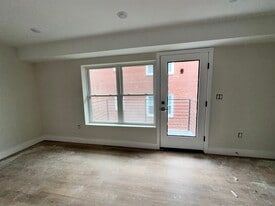 945 52nd St NE in Washington, DC - Building Photo
