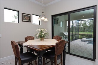 9842 Everglades Dr in Naples, FL - Building Photo - Building Photo