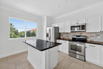 11015 Legacy Ln in Palm Beach Gardens, FL - Building Photo - Building Photo