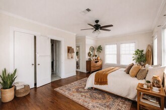 608 Avondale St in Houston, TX - Building Photo - Building Photo