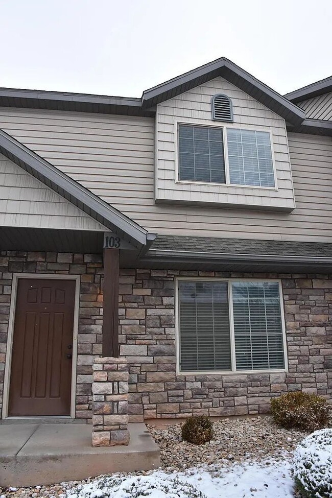 property at 340 1425 N St