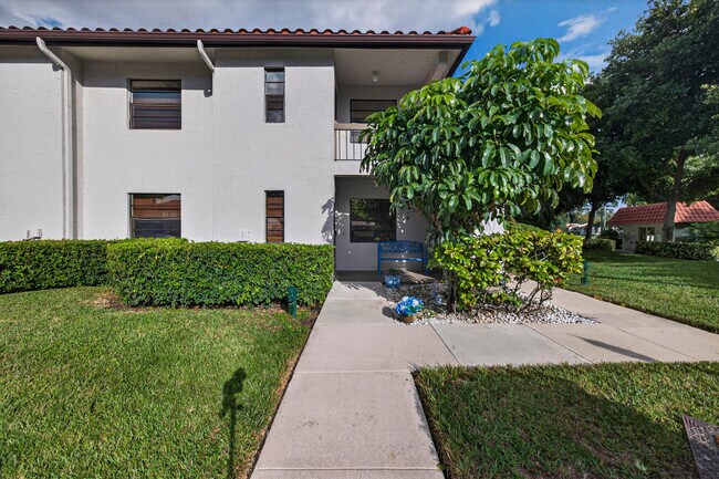 property at 9187 Norte Lago